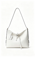 Ladies' soft leather handbags add a vintage charm, with ample capacity to accommodate daily essentials.