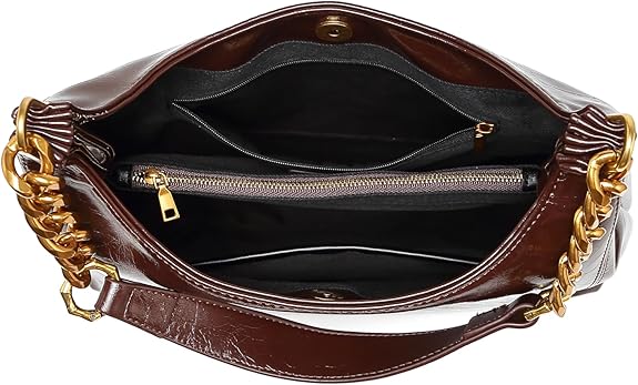 Ladies' messenger bag - adjustable strap made of vegan leather.
